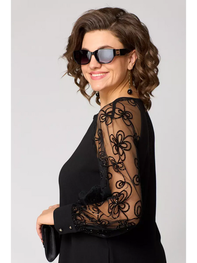 Mélodie | Robe midi en ligne A avec manches transparentes brodées