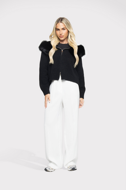 Romaine | Gilet en maille avec capuche en fausse fourrure