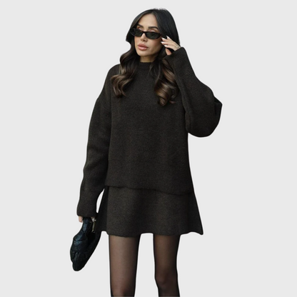 Chantal | Ensemble douillet en maille avec pull et jupe