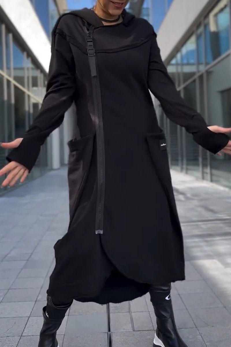Clémence | Robe Asymétrique à Capuche à Manches Longues