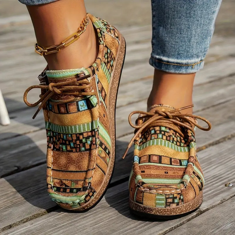 Zoé | Baskets Basses à Lacets avec Motif Ethnique