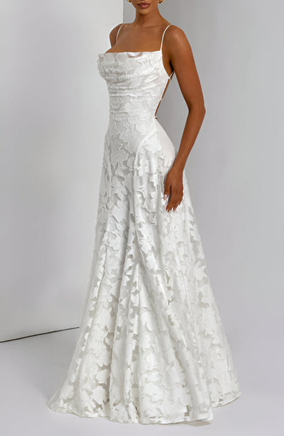 Valentine | Robe maxi à corset en dentelle