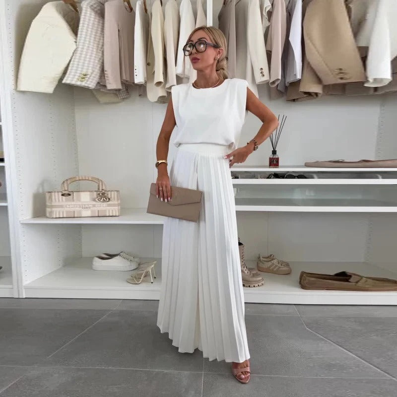 Axelle | Ensemble Minimaliste : Haut Sans Manches et Pantalon Plissé