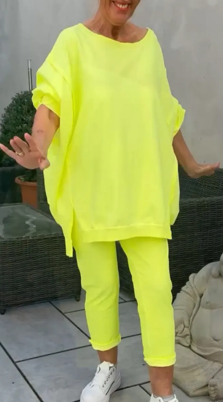 Sabine | Tenue détente avec pull et pantalon raccourci