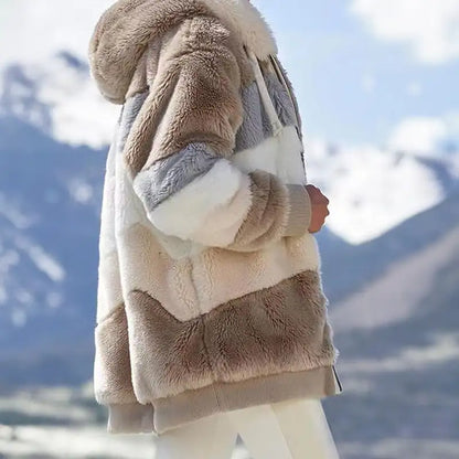 Flavie | Veste d’Hiver à Capuche à Panneaux